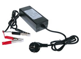 Nabíječka WILSTAR 12V/10A pro olověné AGM/GEL akumulátory (40 - 130Ah)