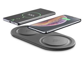 Cellularline Bezdrátová nabíjecí stanice Wireless Fast Charger Dual s 2× 10 W WIRELESSDUALPADK, černá