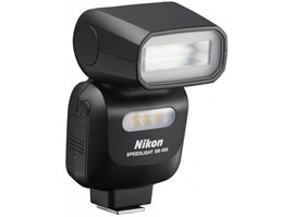 Nikon SB-500 blesk