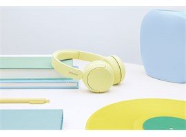 SONY WHCH520Y.CE7 žlutá